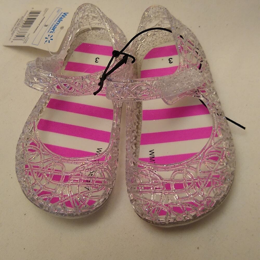 Walmart little girls clear jelly shoes. Size 3